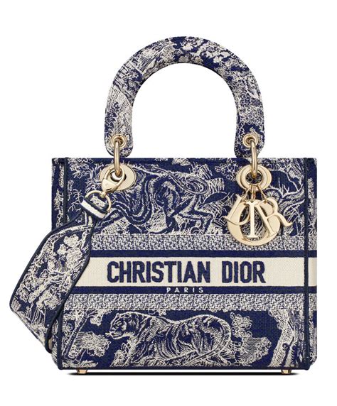 lady d lite dior price|medium lady d lite bag.